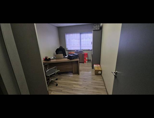 INDUSTRIAL PROPERTY TO RENT IN ALLANDALE